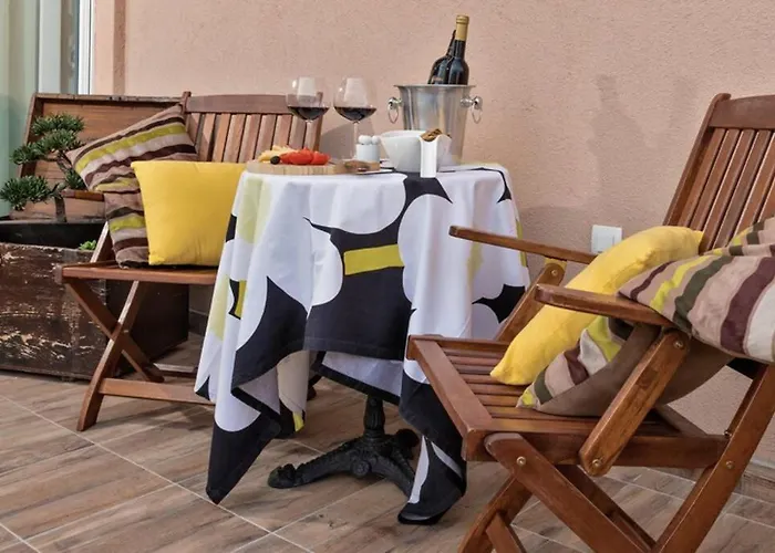 Ensidia Luxury Apartamento *