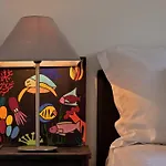 Ensidia Luxury דירה