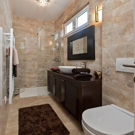 Ensidia Luxury Apartman Split